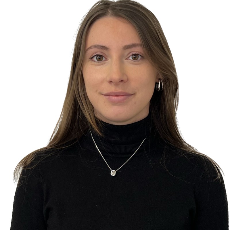 Manon Yvernogeau  